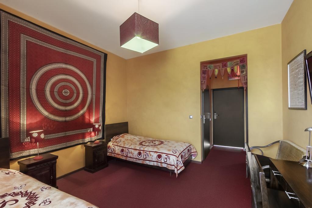 Palac Nieznanice Zabytek Goscinny Ze Spa חדר תמונה