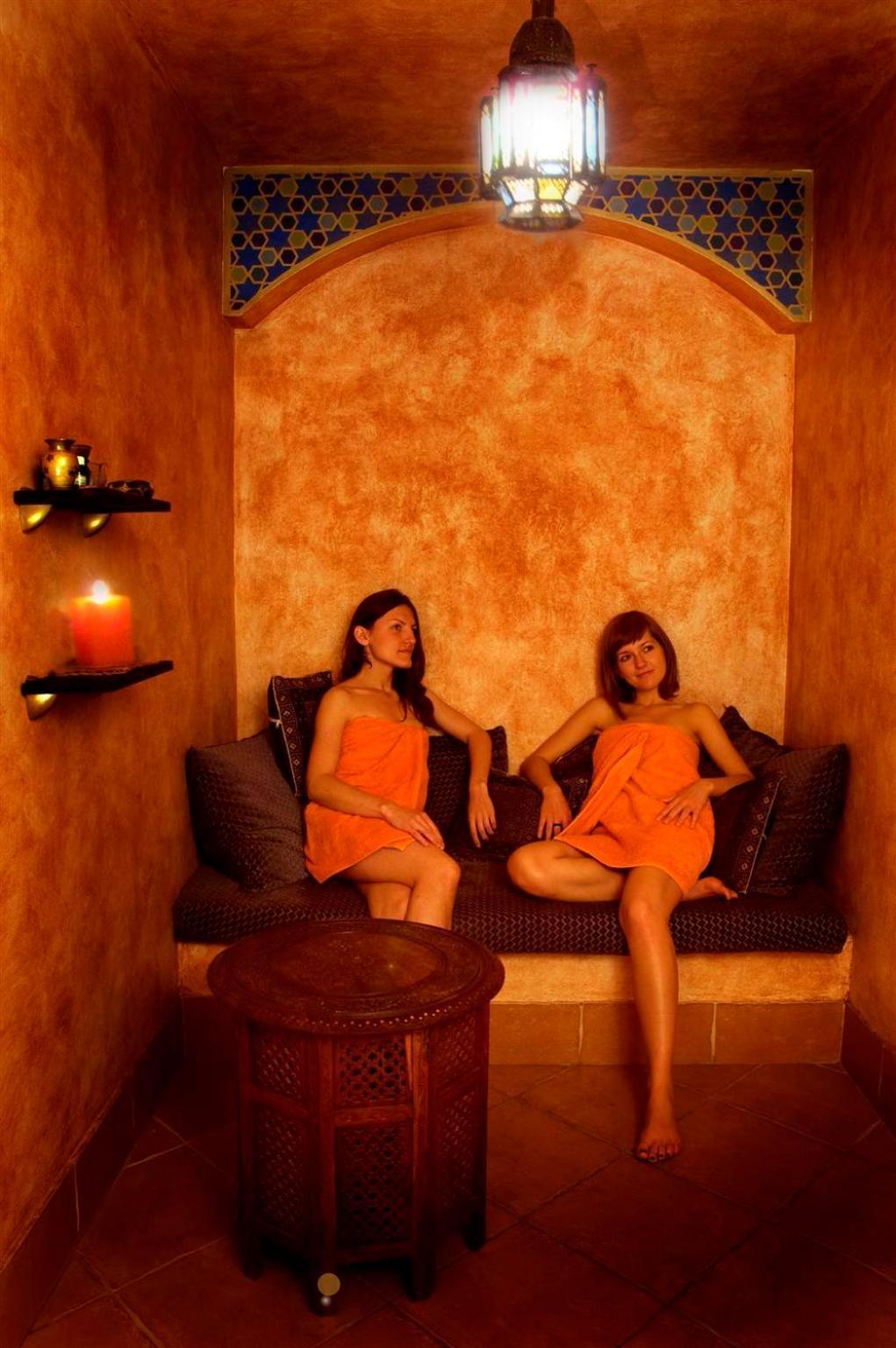 Palac Nieznanice Zabytek Goscinny Ze Spa מראה חיצוני תמונה